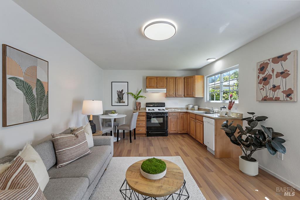 37 Meadow Avenue