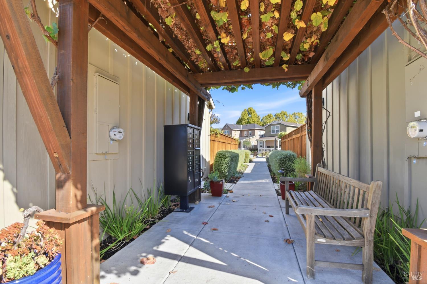 24 Cottage Lane