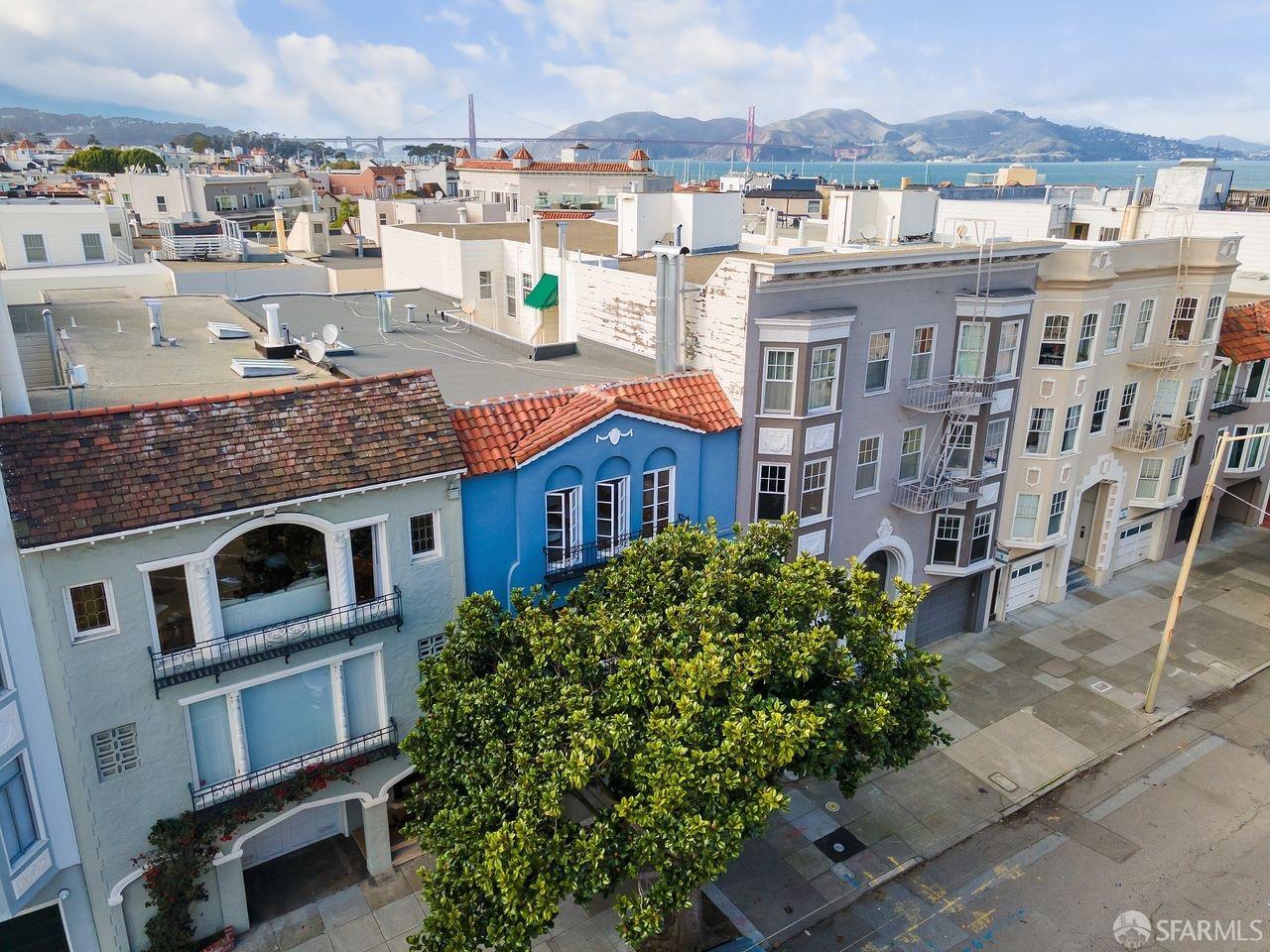 3747 Fillmore Street