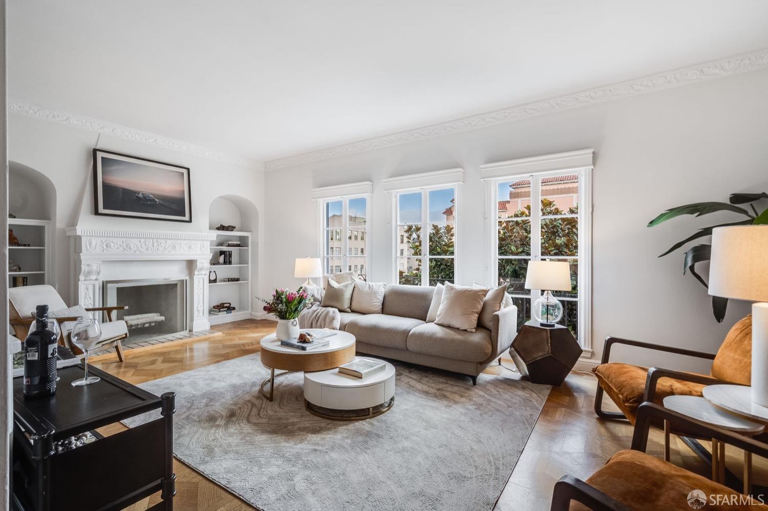 3747 Fillmore Street