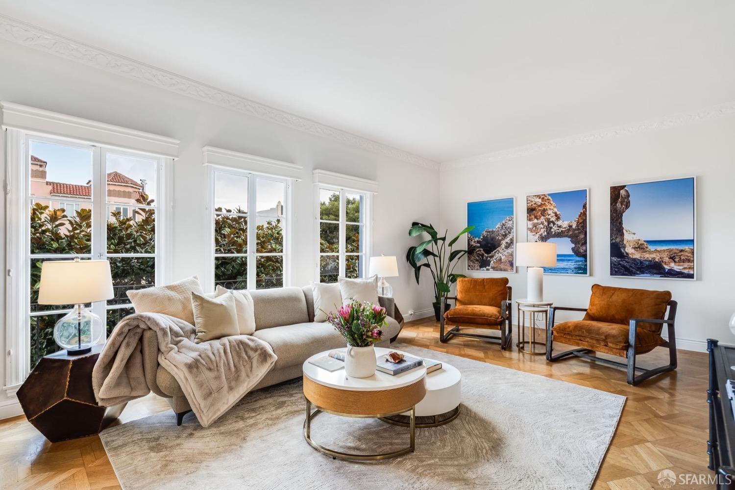 3747 Fillmore Street