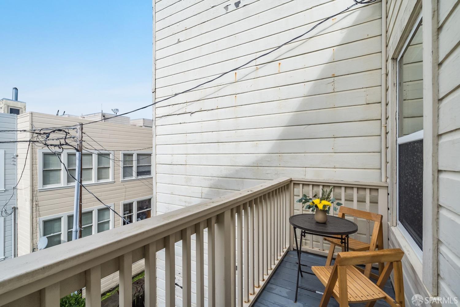 3747 Fillmore Street