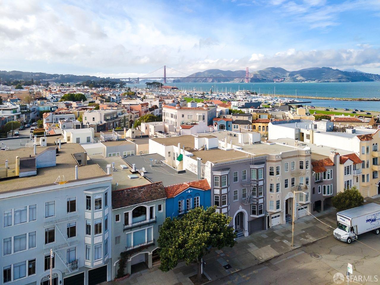 3747 Fillmore Street