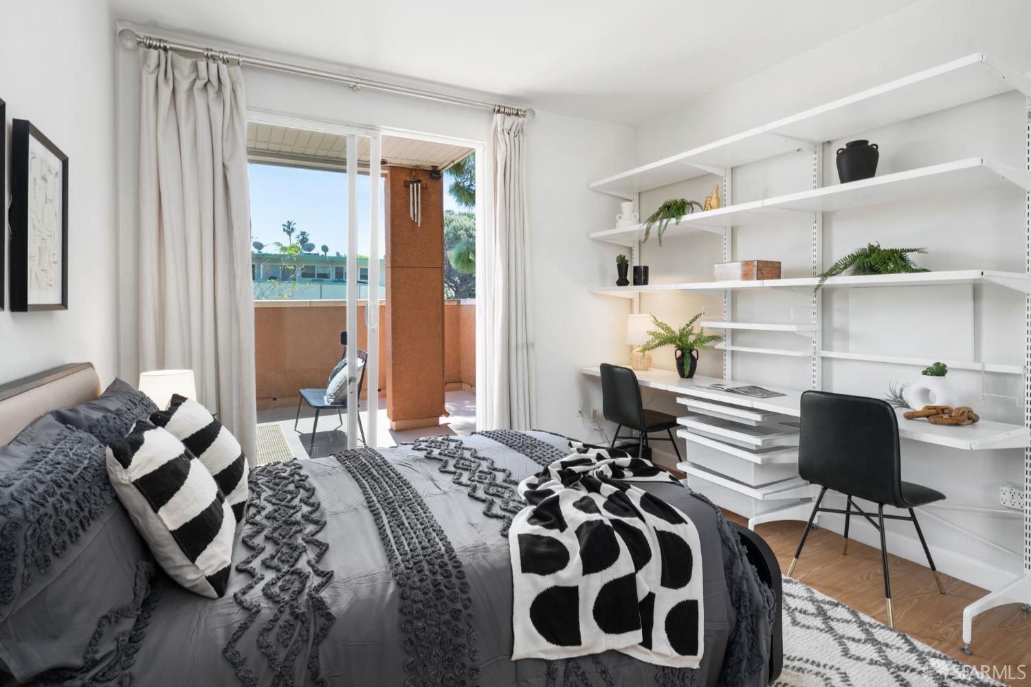 401 S Norfolk St #103