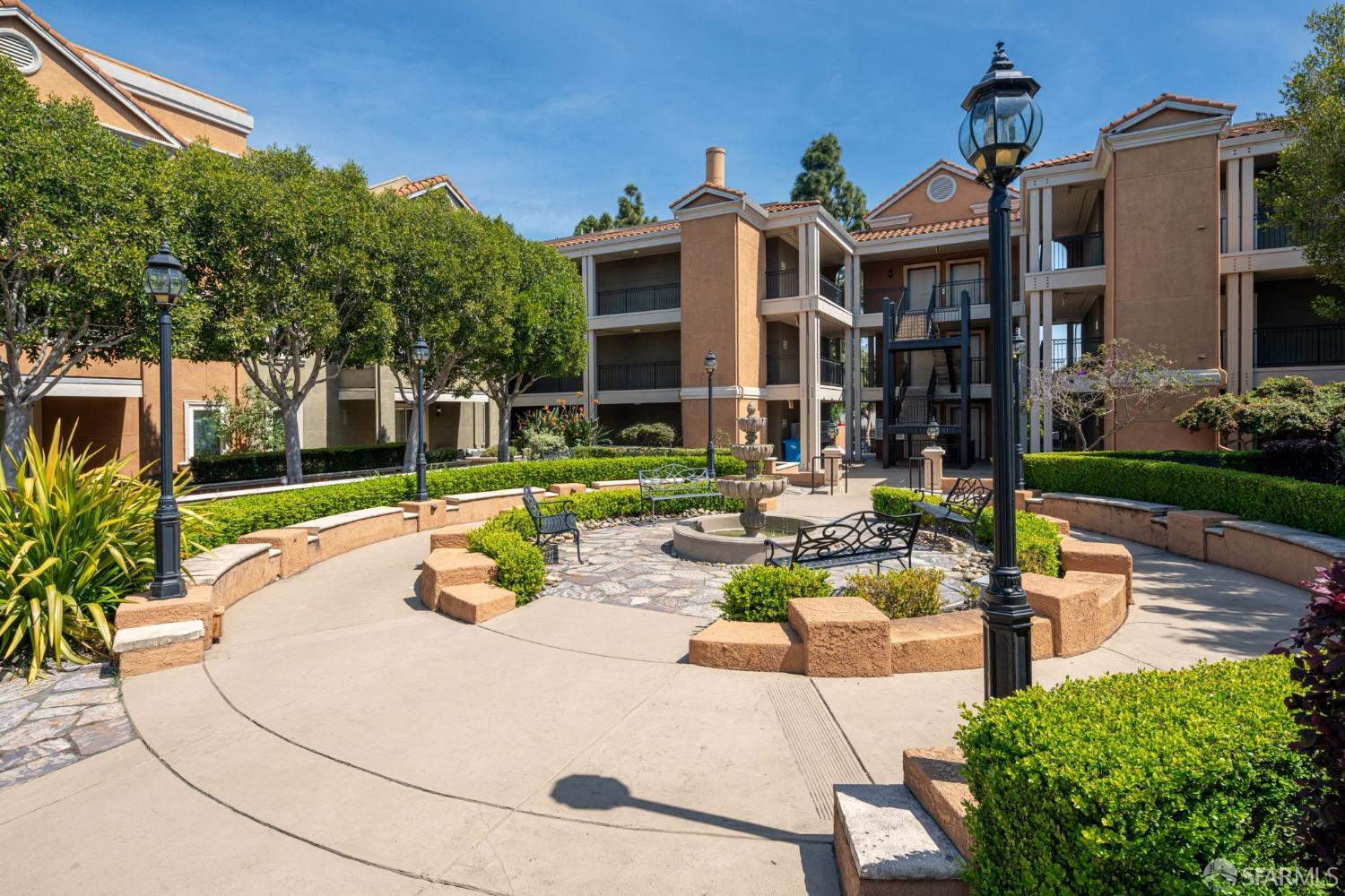 401 S Norfolk St #103