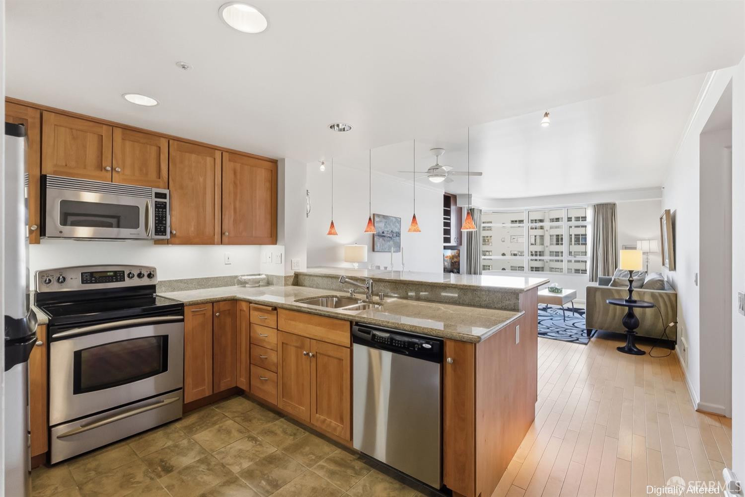 403 Main Street Unit: #506N