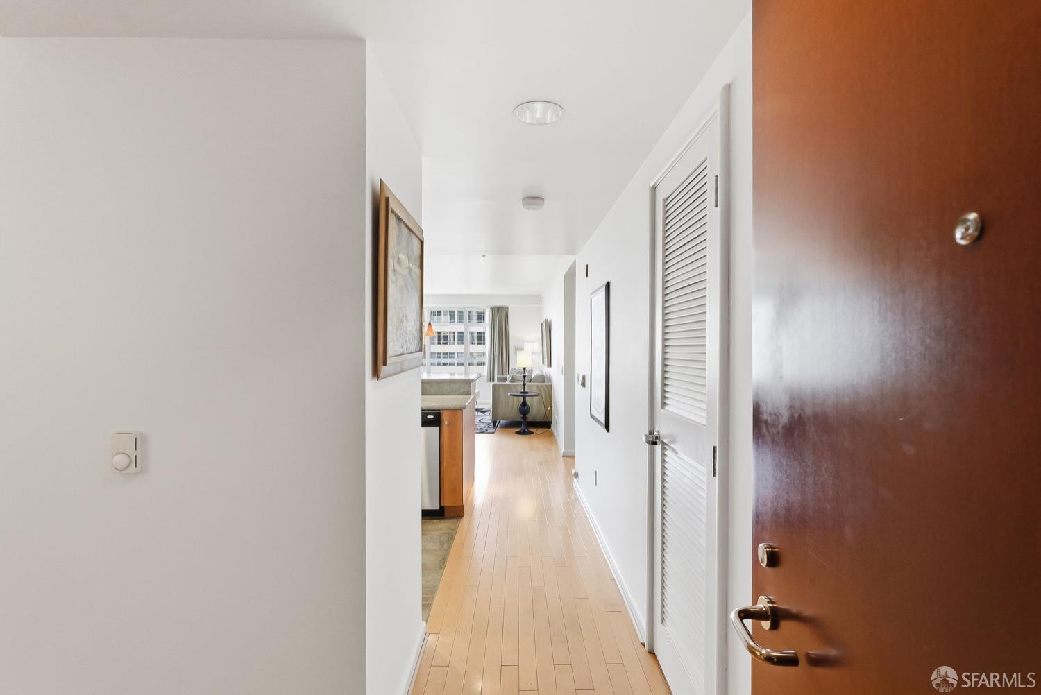 403 Main Street Unit: #506N