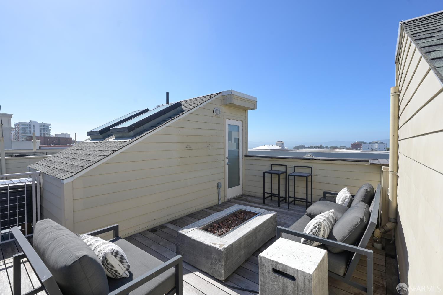 1601 Pacific Avenue Unit: #403