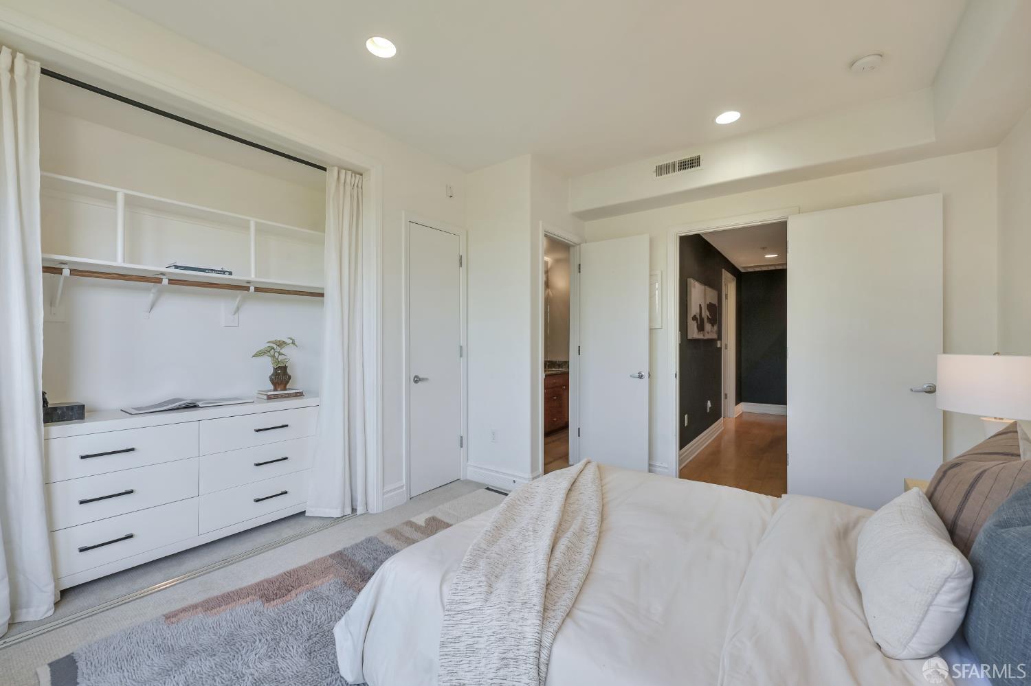 1601 Pacific Avenue Unit: #403
