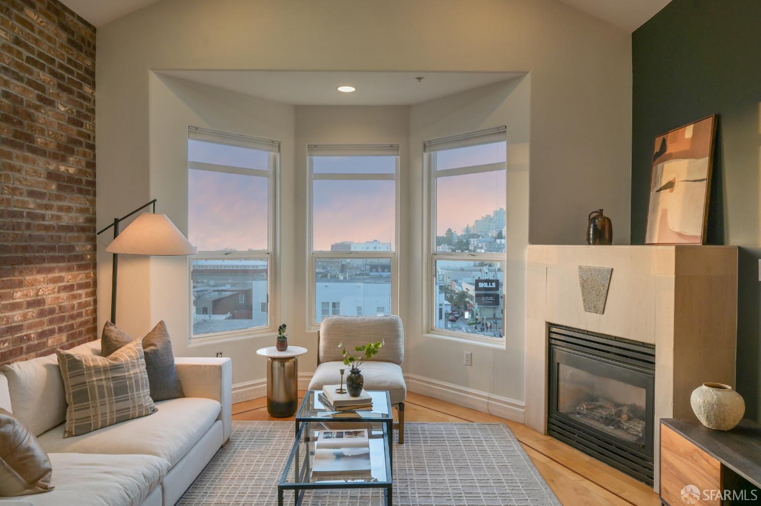 1601 Pacific Avenue Unit: #403