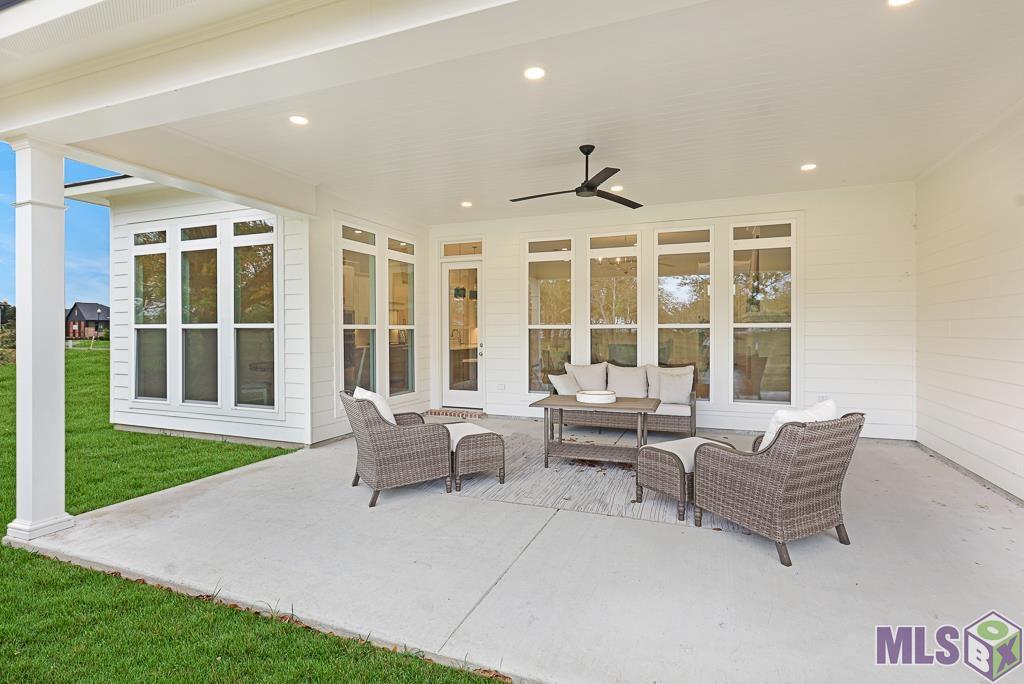 4934 Parkside Way