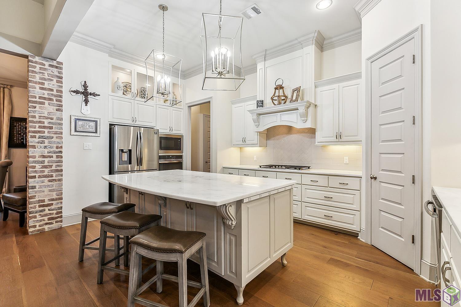 14088 Twin Lakes Dr
