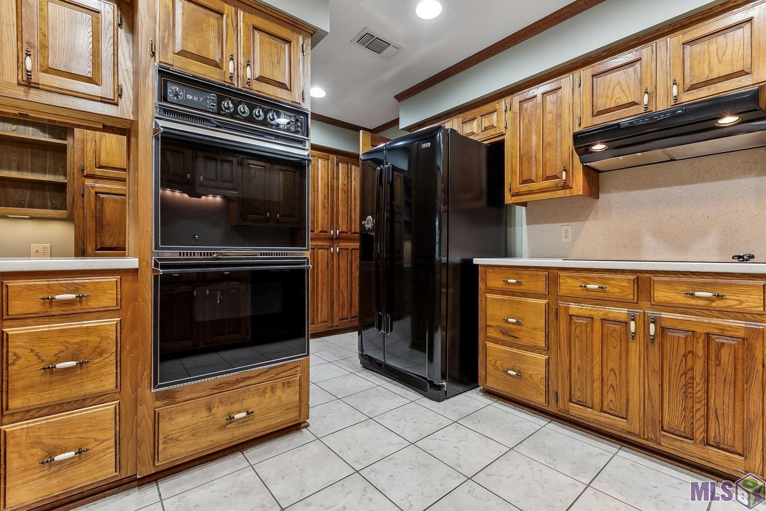 1226 Aurora Pl