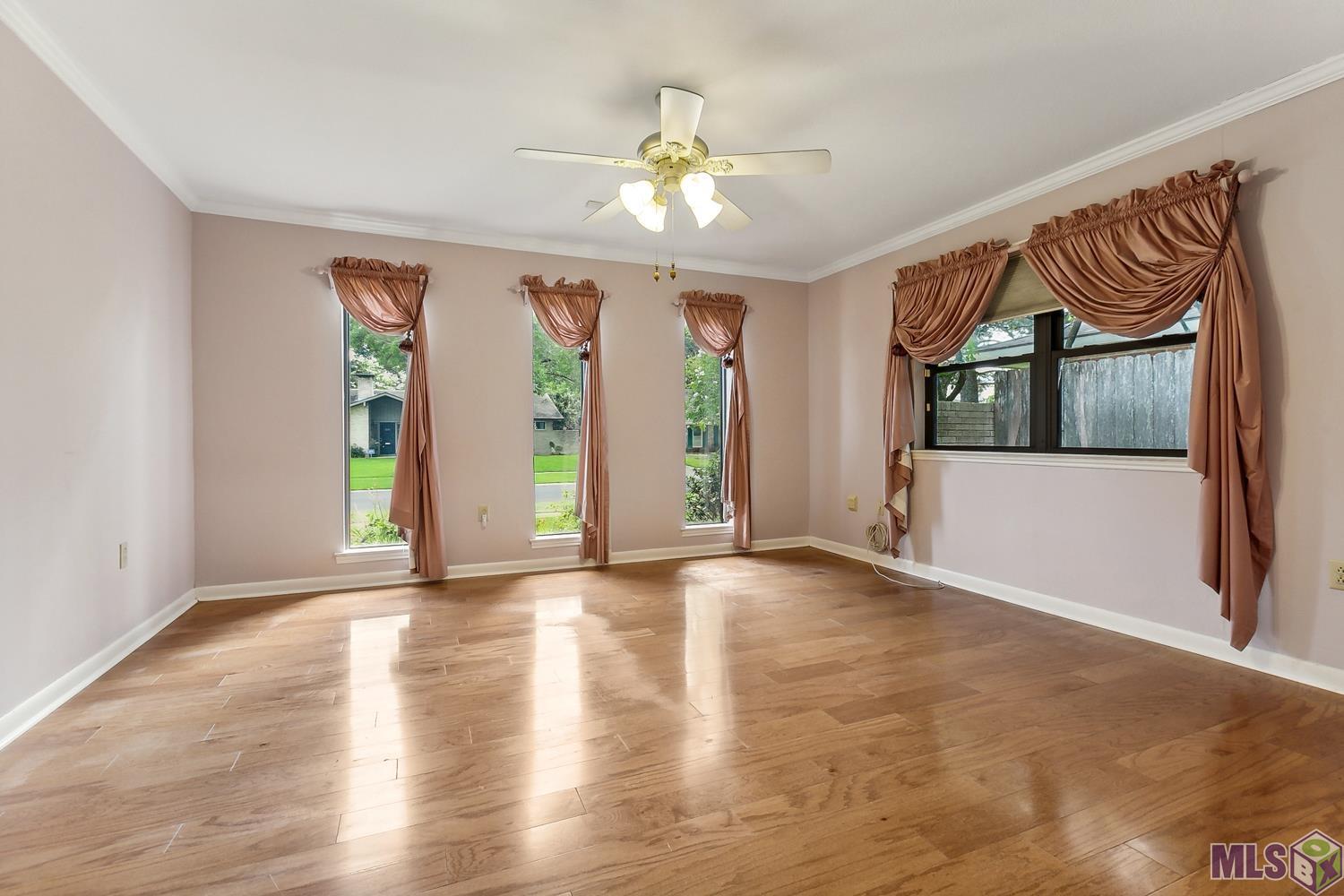 1226 Aurora Pl