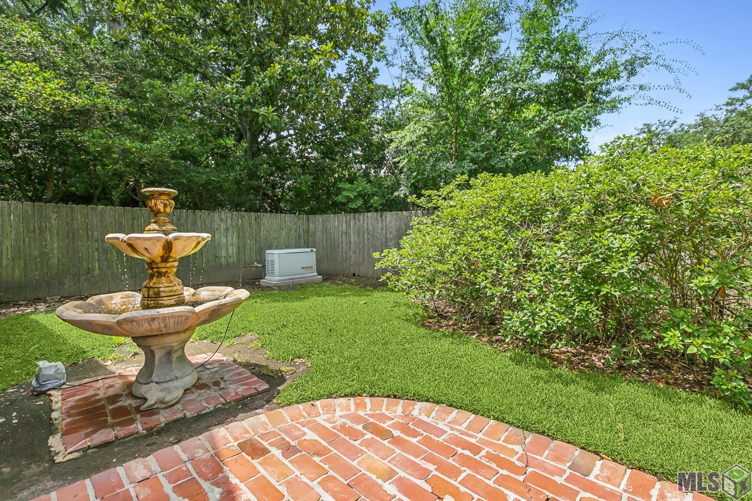1226 Aurora Pl