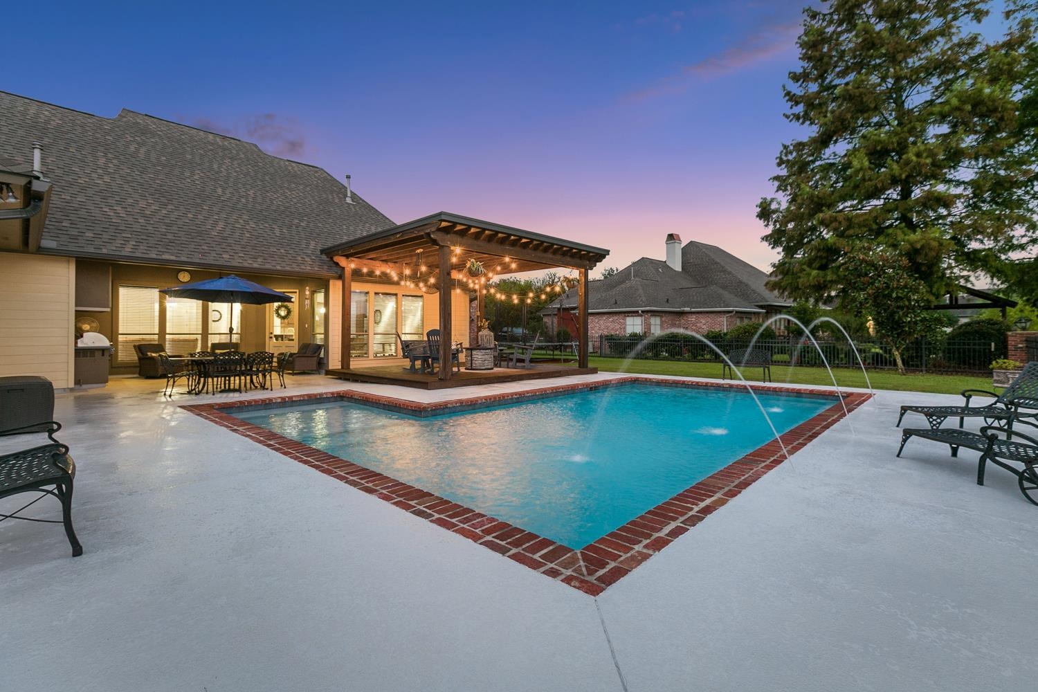 40203 Dove Estates Ct