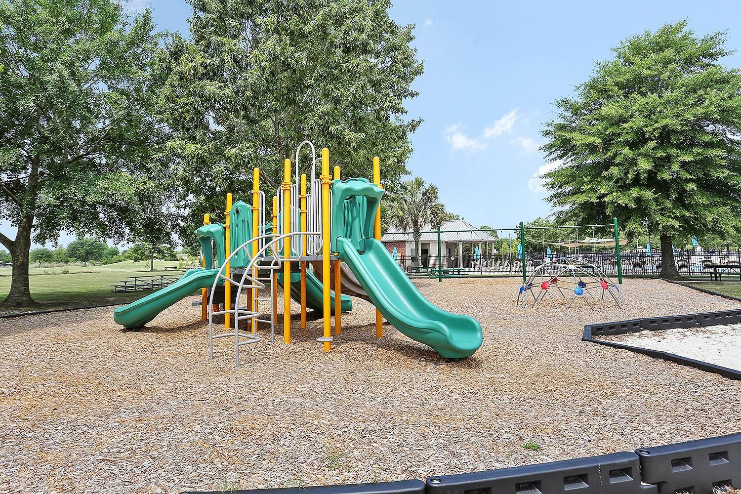 40203 Dove Estates Ct