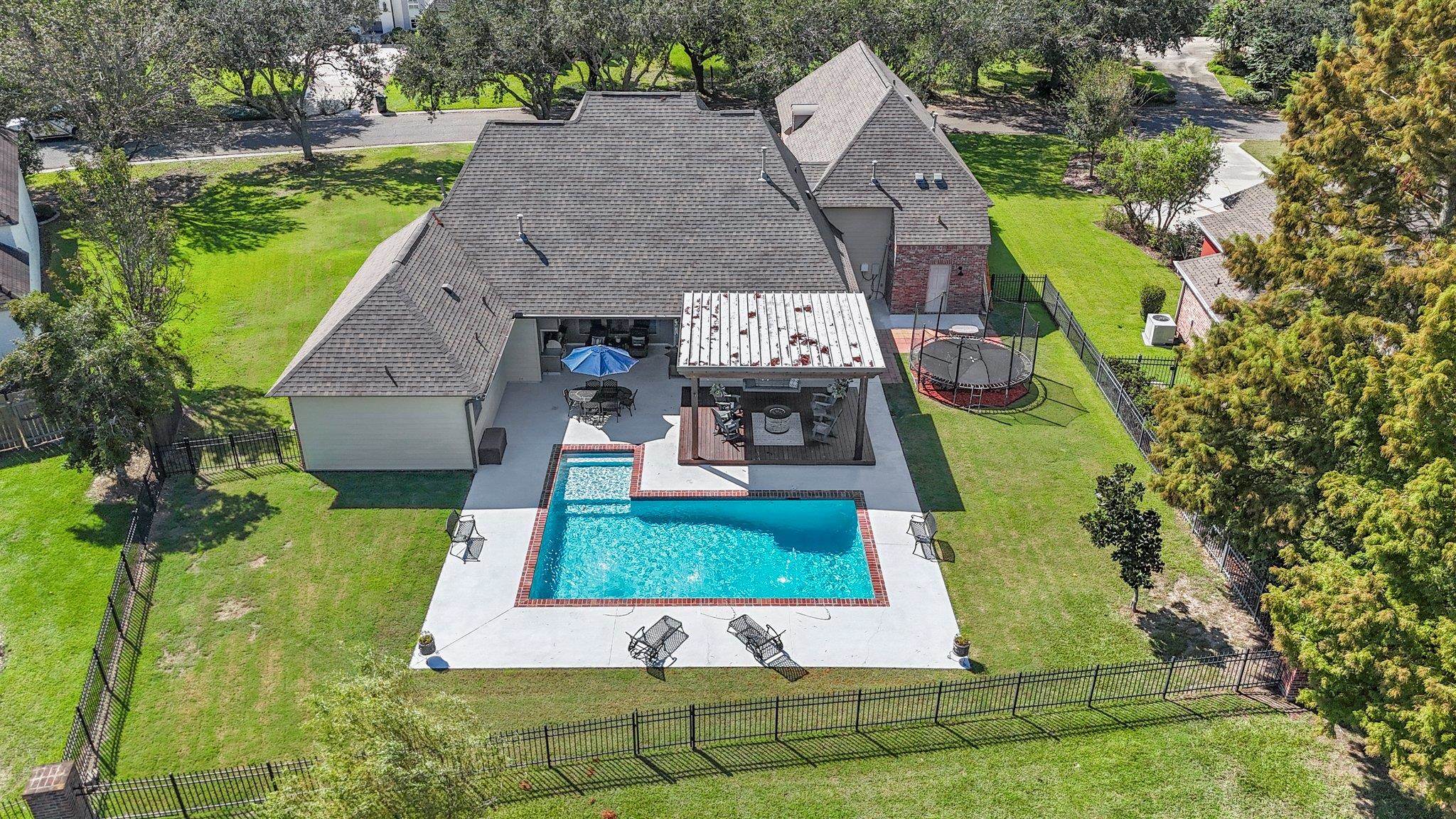40203 Dove Estates Ct