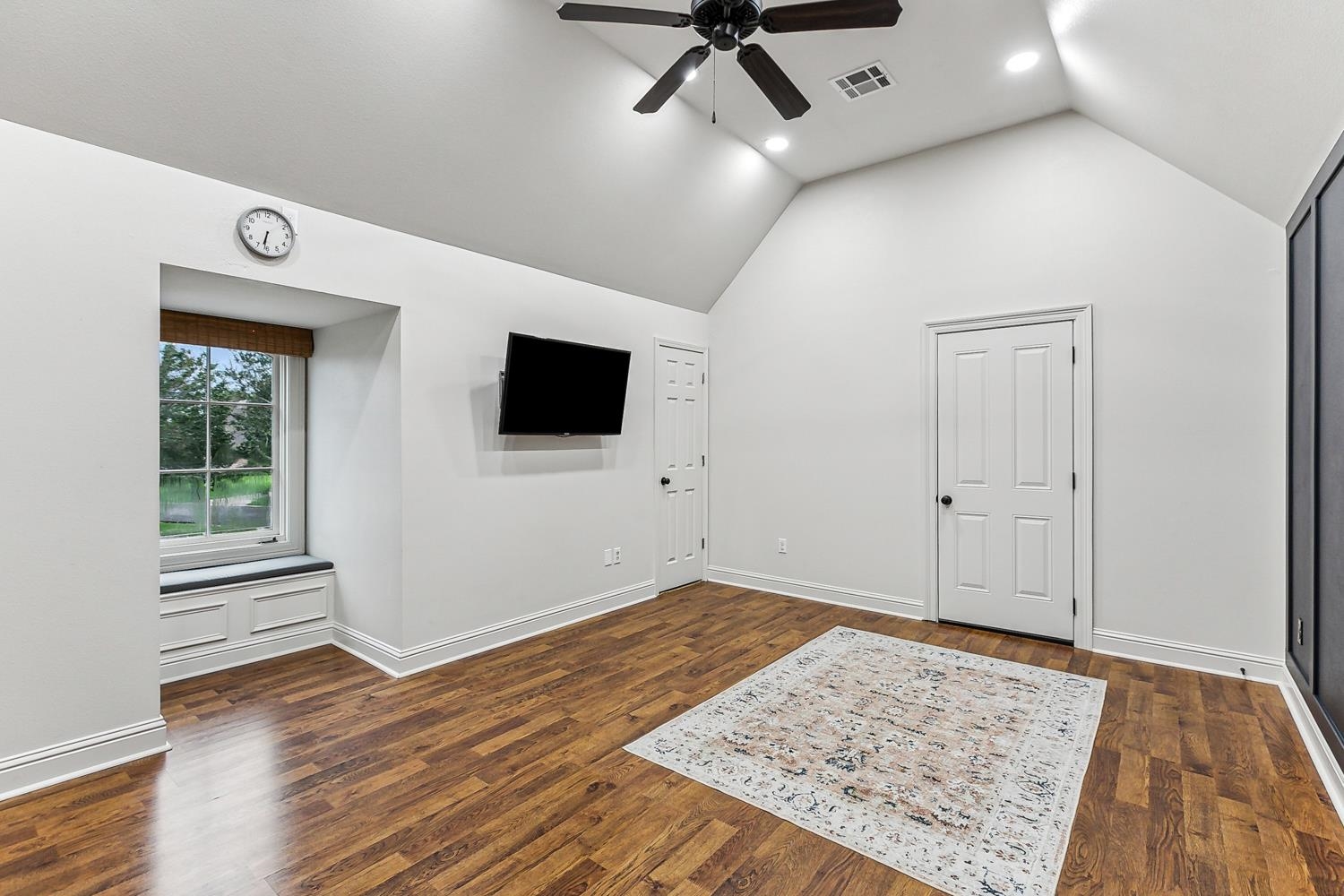 40203 Dove Estates Ct