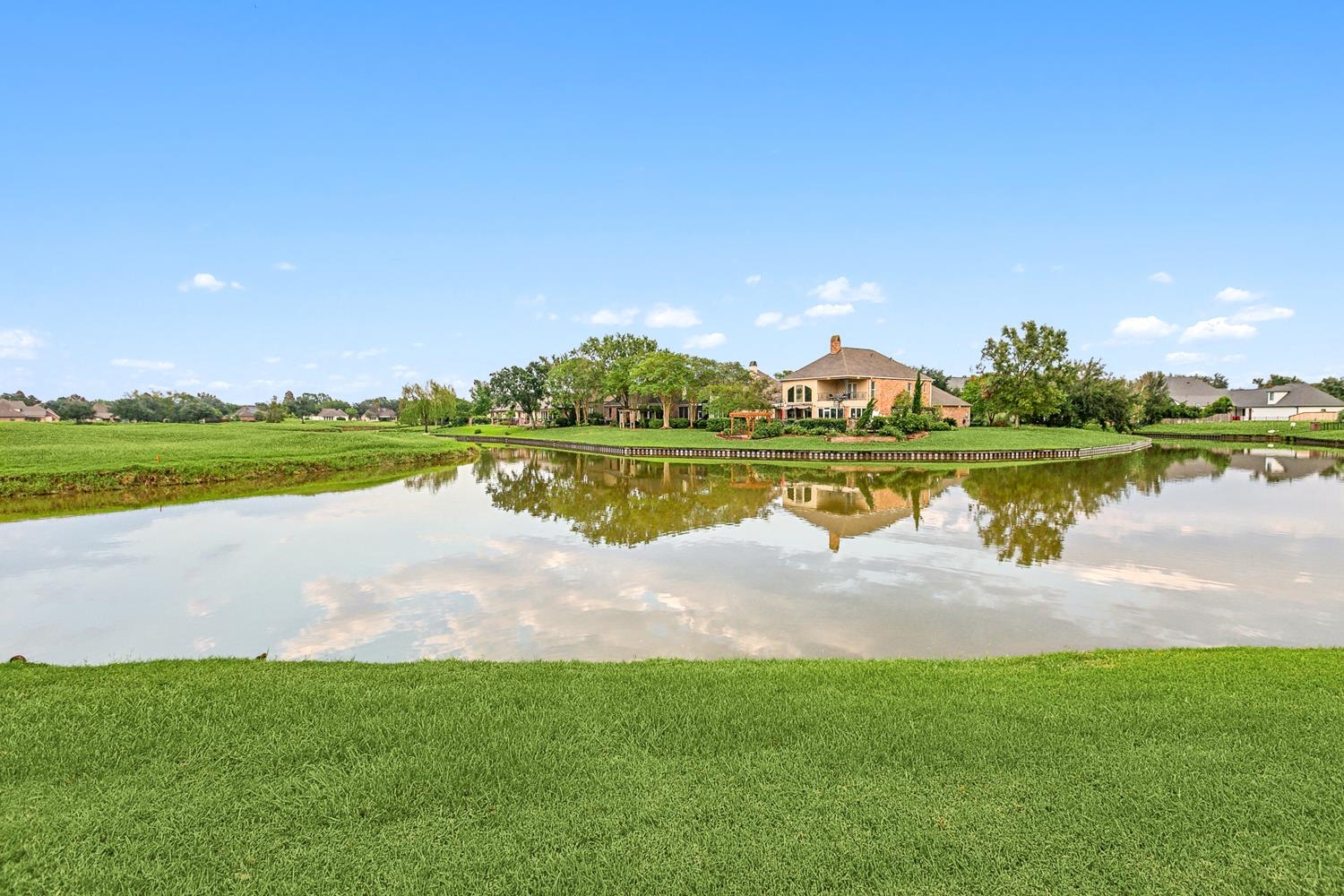 40203 Dove Estates Ct