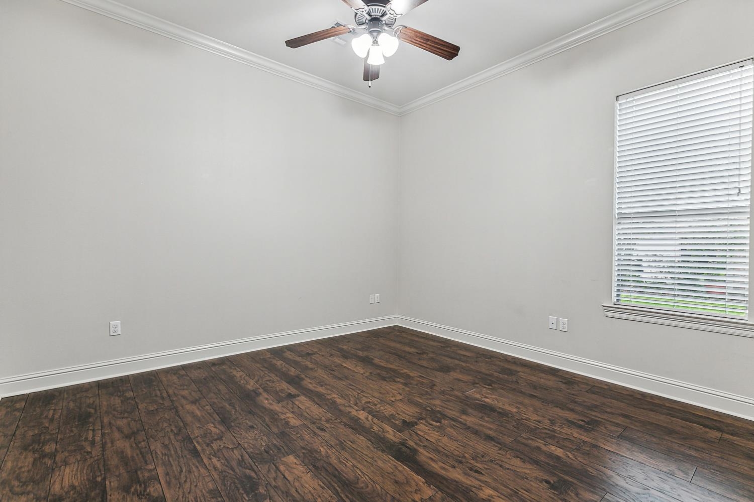 40203 Dove Estates Ct