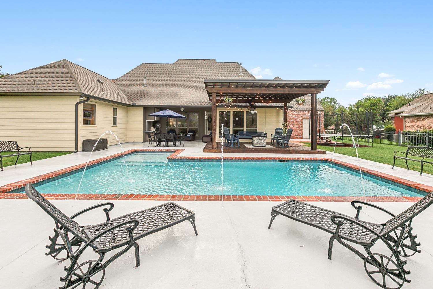 40203 Dove Estates Ct