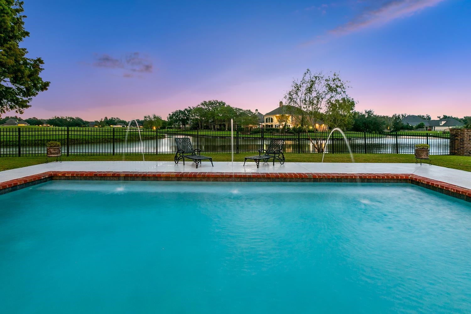 40203 Dove Estates Ct
