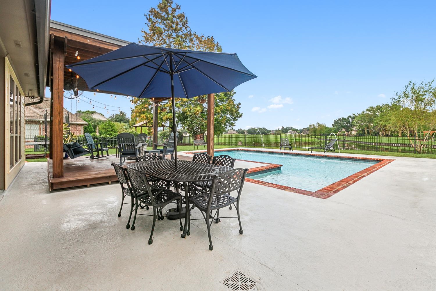 40203 Dove Estates Ct