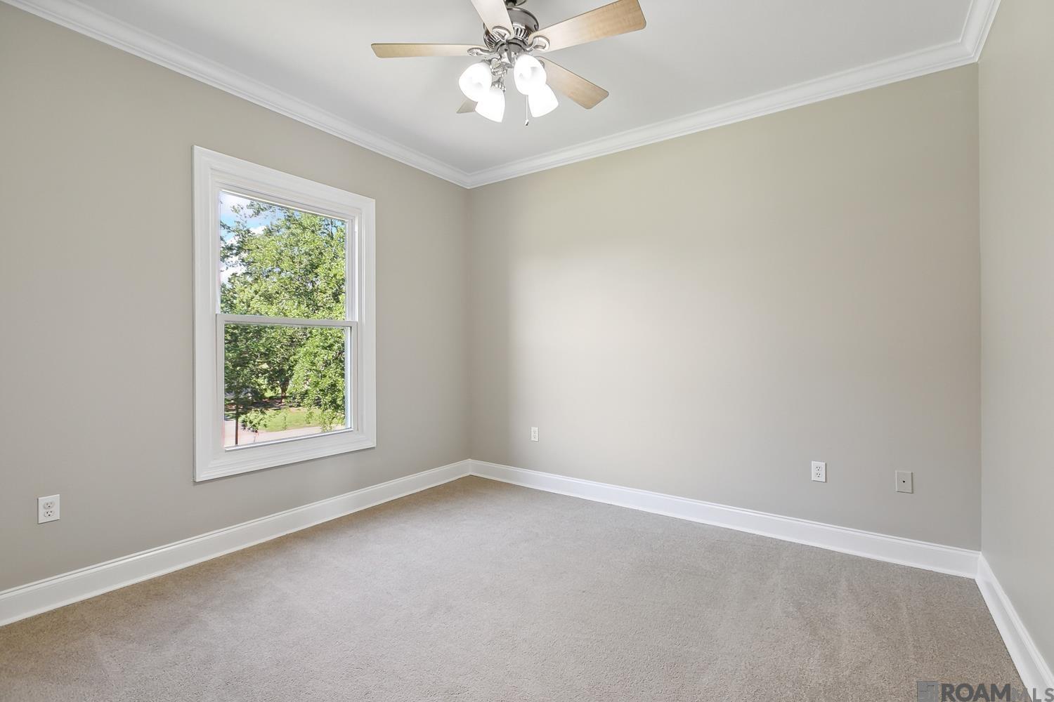40126 Pelican Point Pkwy