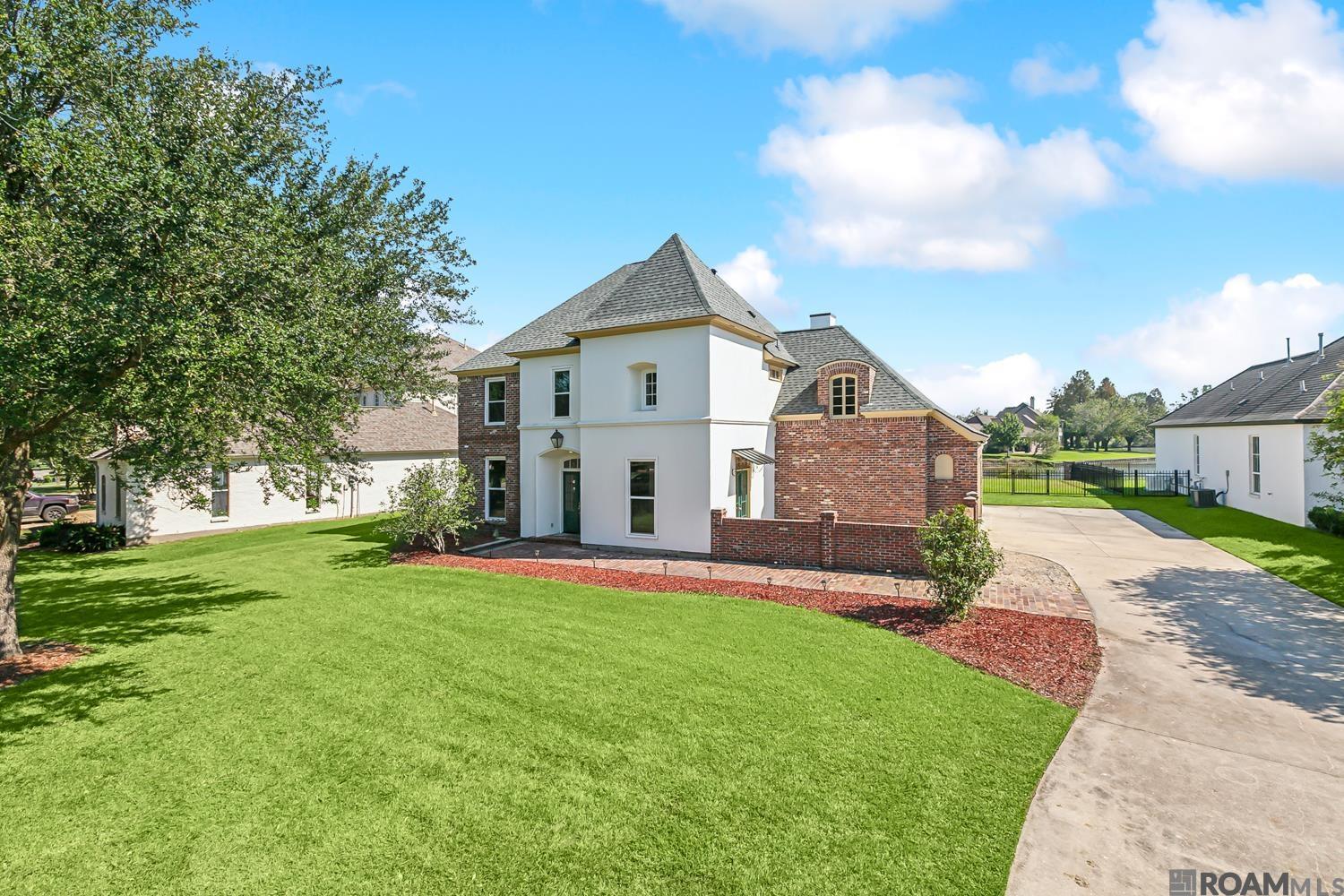 40126 Pelican Point Pkwy