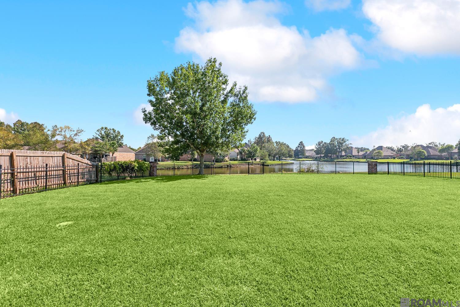 40126 Pelican Point Pkwy