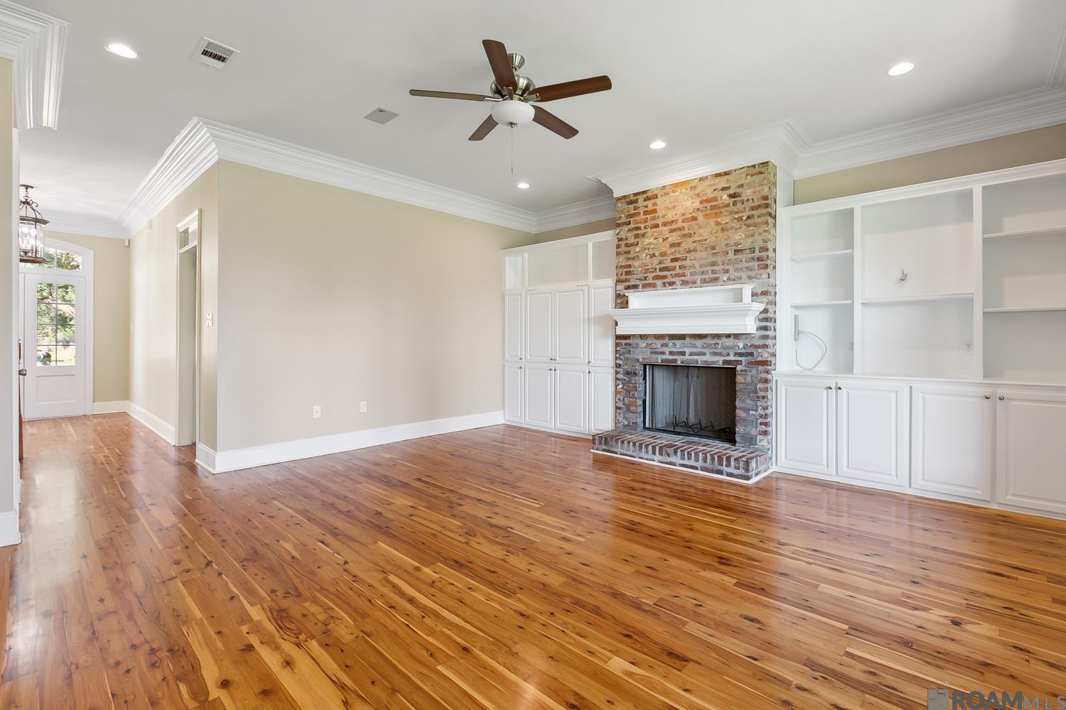 40126 Pelican Point Pkwy