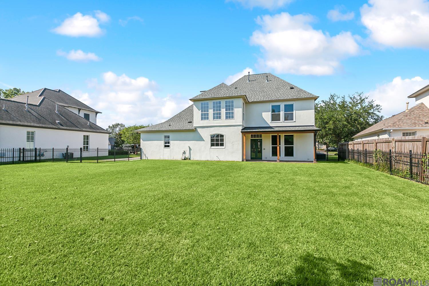 40126 Pelican Point Pkwy