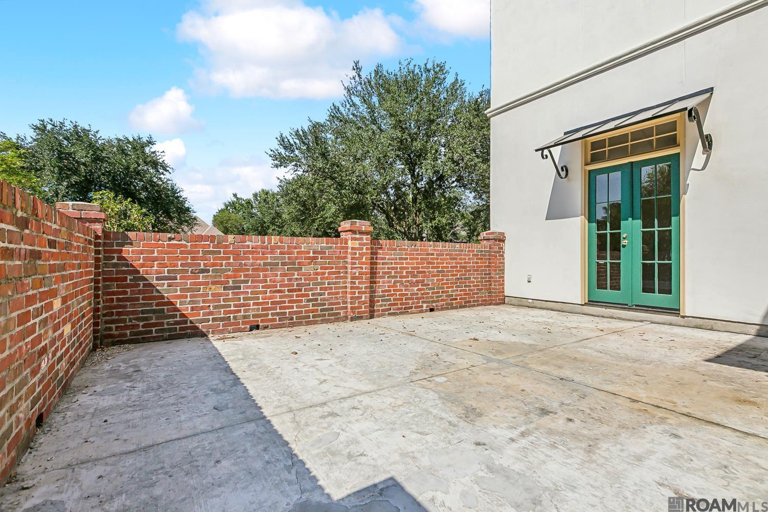 40126 Pelican Point Pkwy