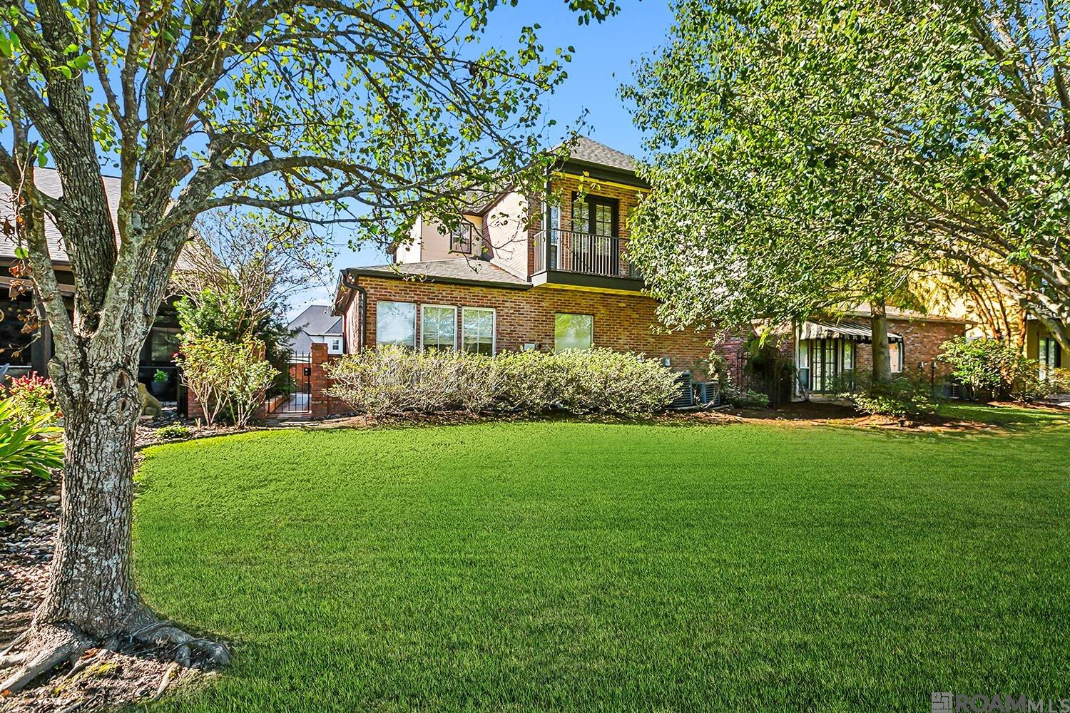 6296 Tezcuco Ct