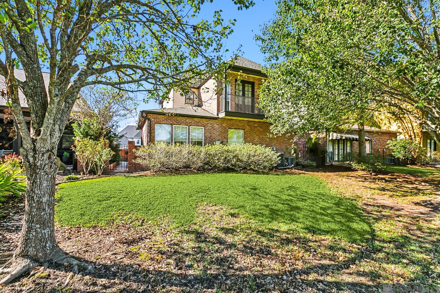 6296 Tezcuco Ct