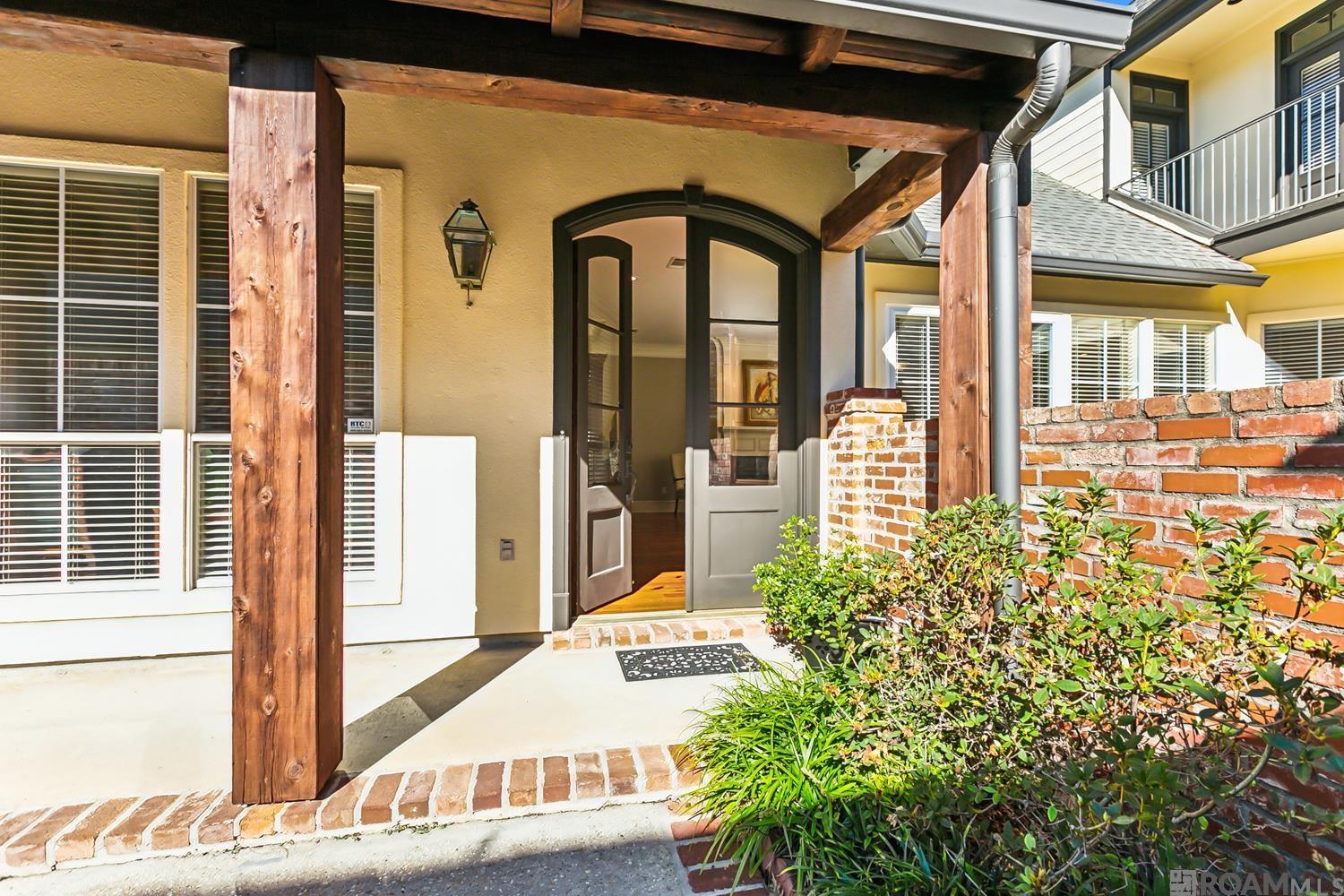 6296 Tezcuco Ct