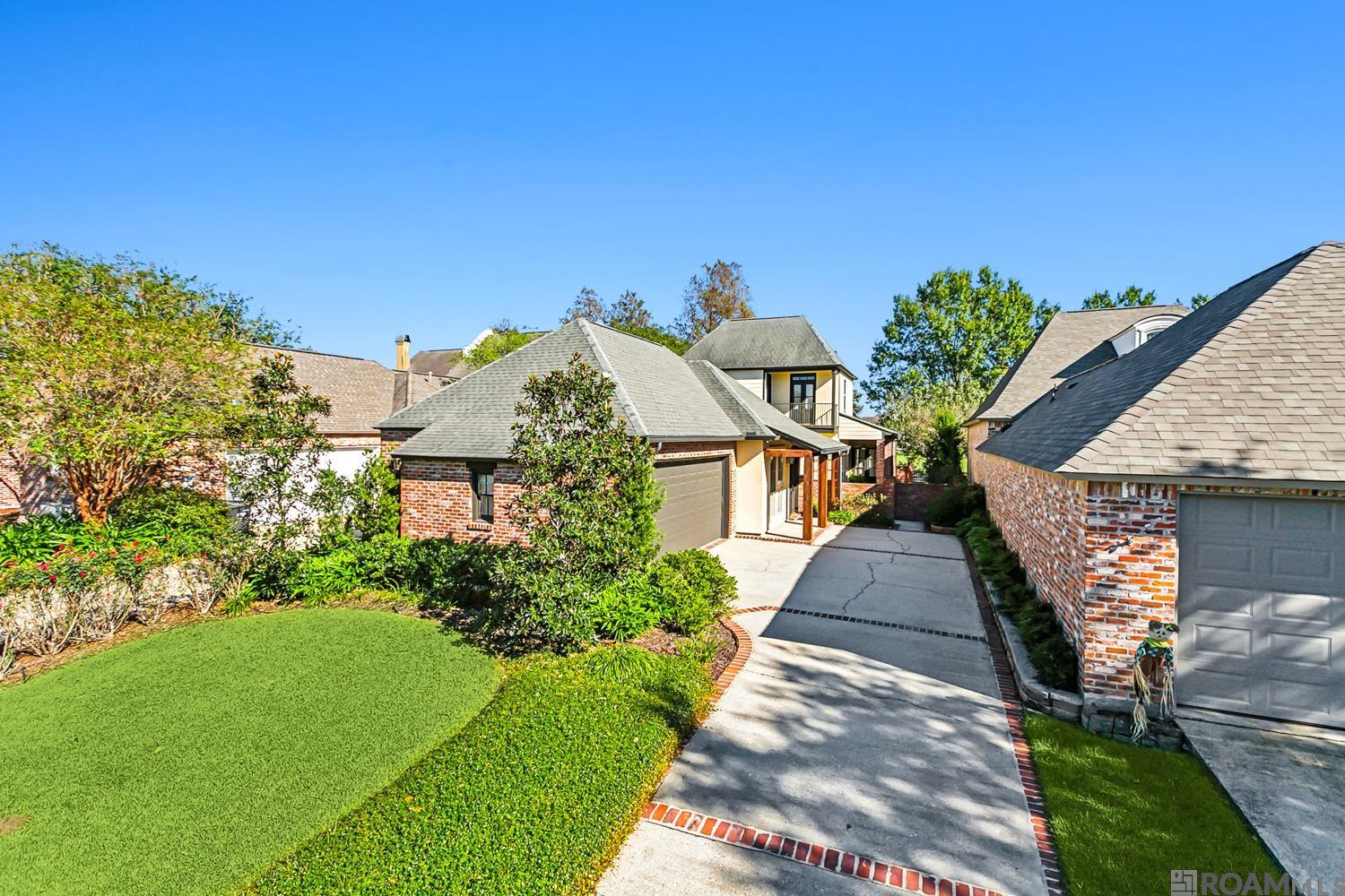 6296 Tezcuco Ct