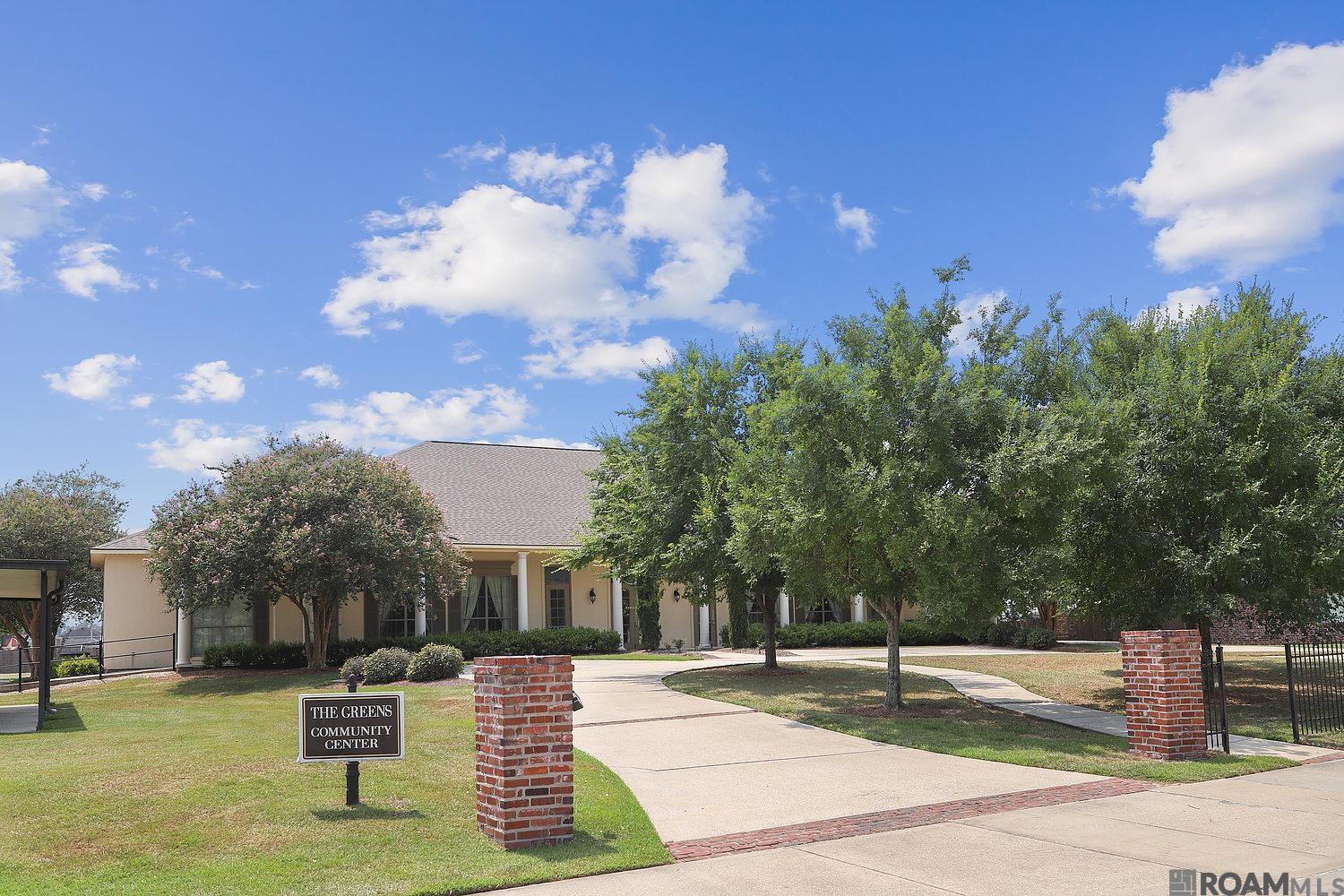 6033 Courtyard Dr