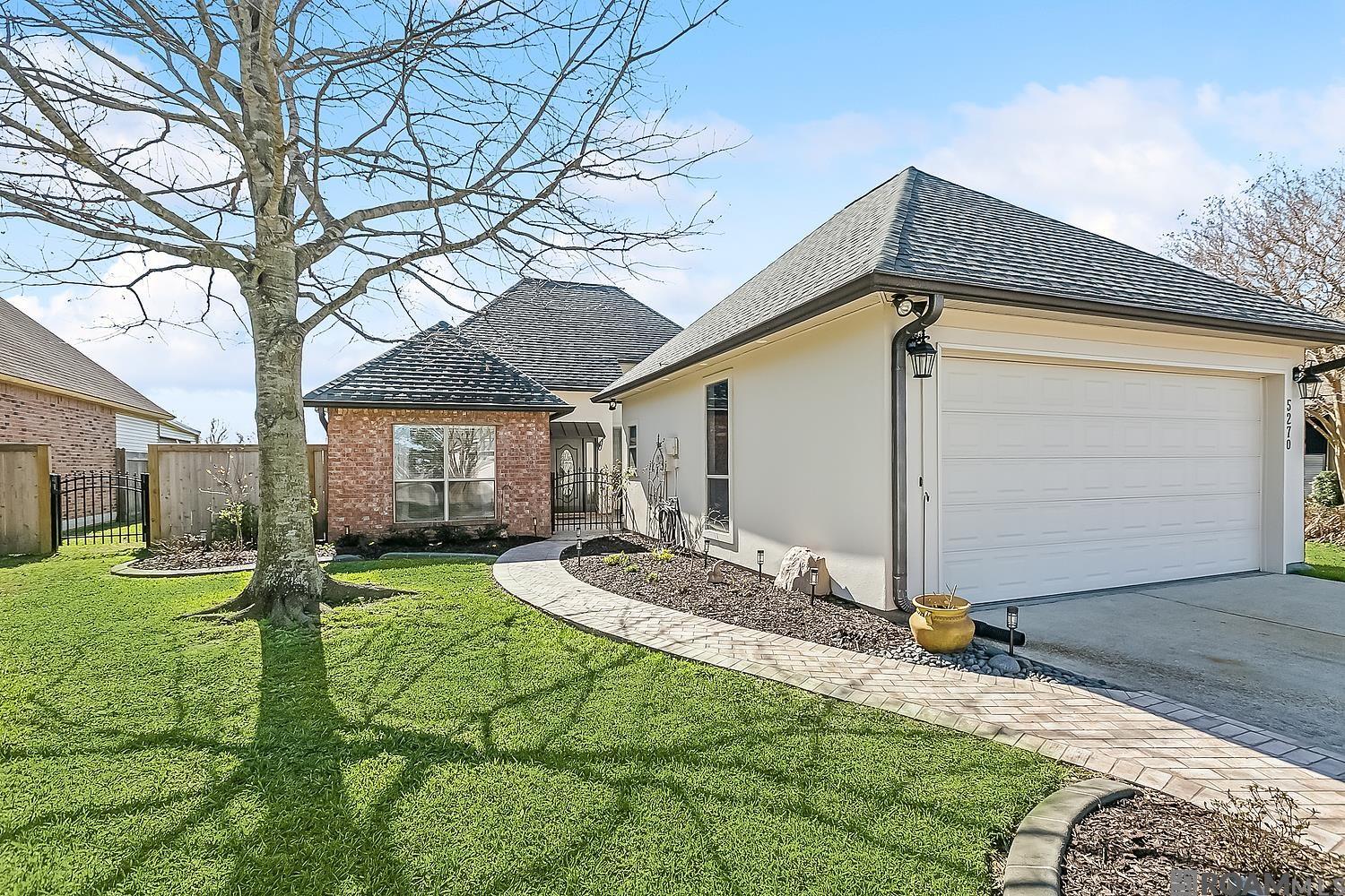 5270 Courtyard Dr
