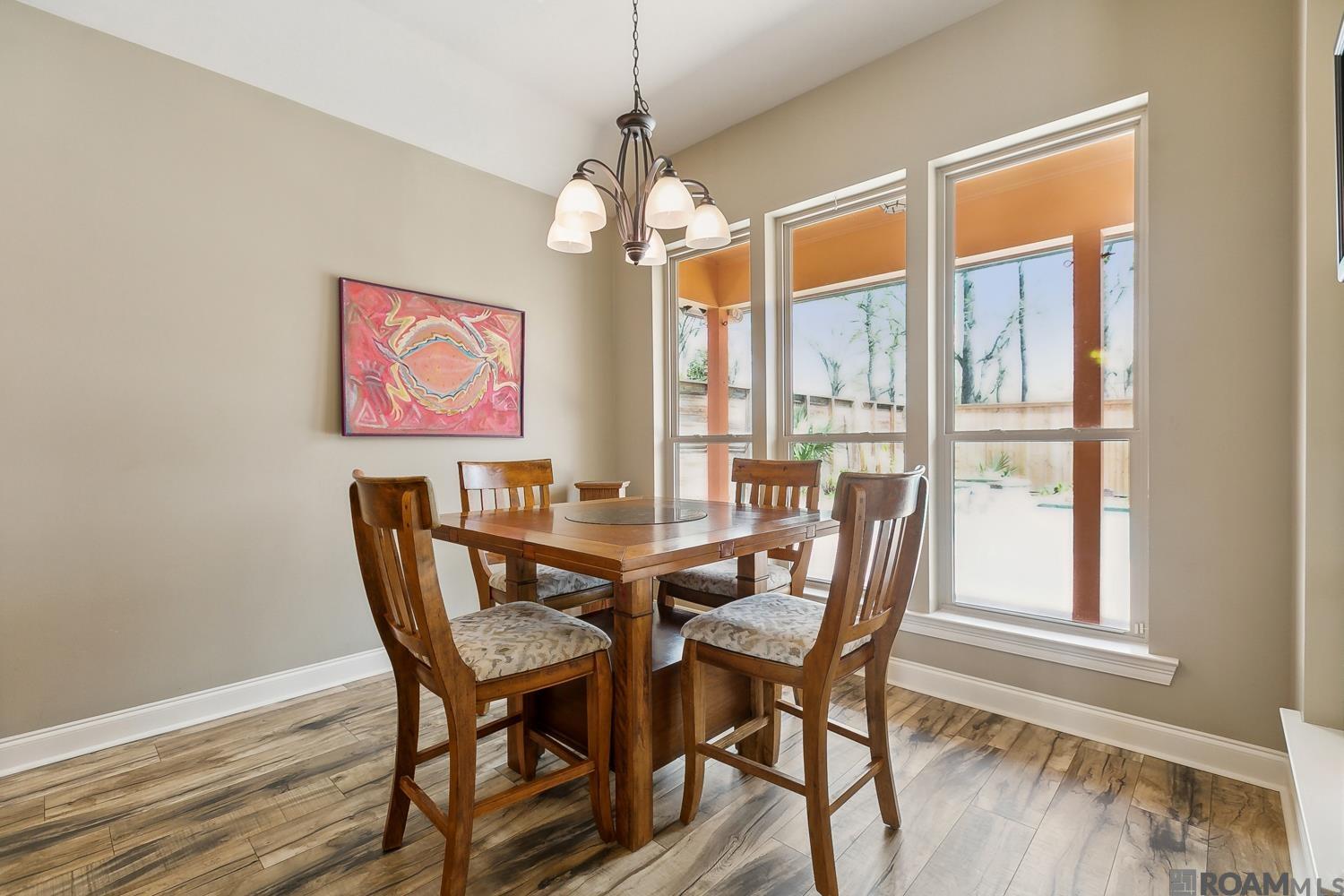 13098 Moss Pointe Dr