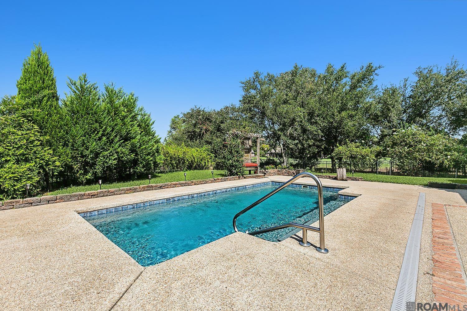 40250 Dove Estates Ct