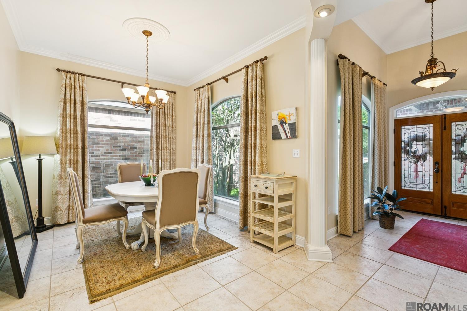 5475 Courtyard Dr