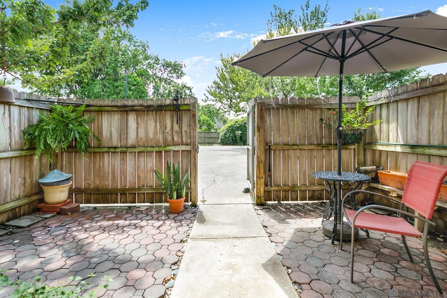 5243 Buttercreek Ln # 1 Unit: #H-1