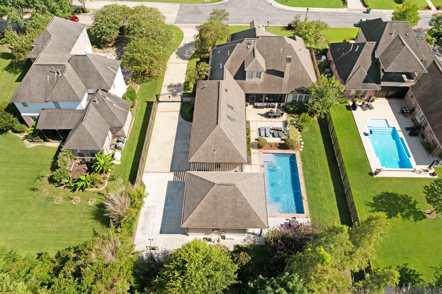 36213 Lasalle Pointe Dr