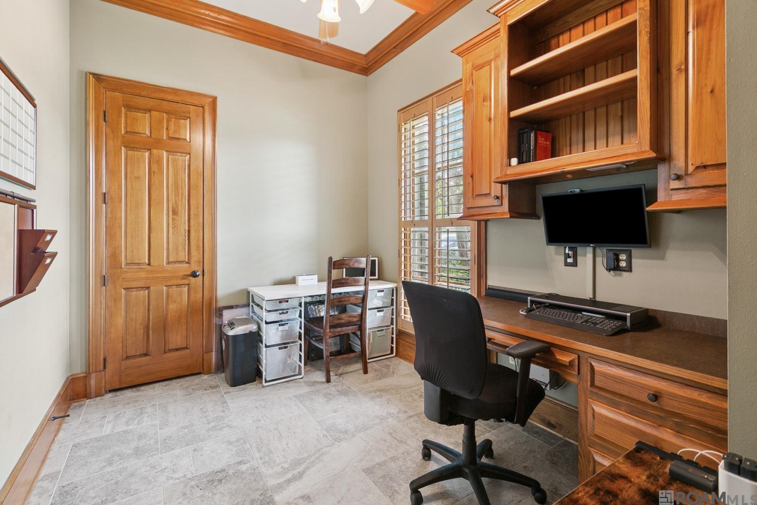 36213 Lasalle Pointe Dr