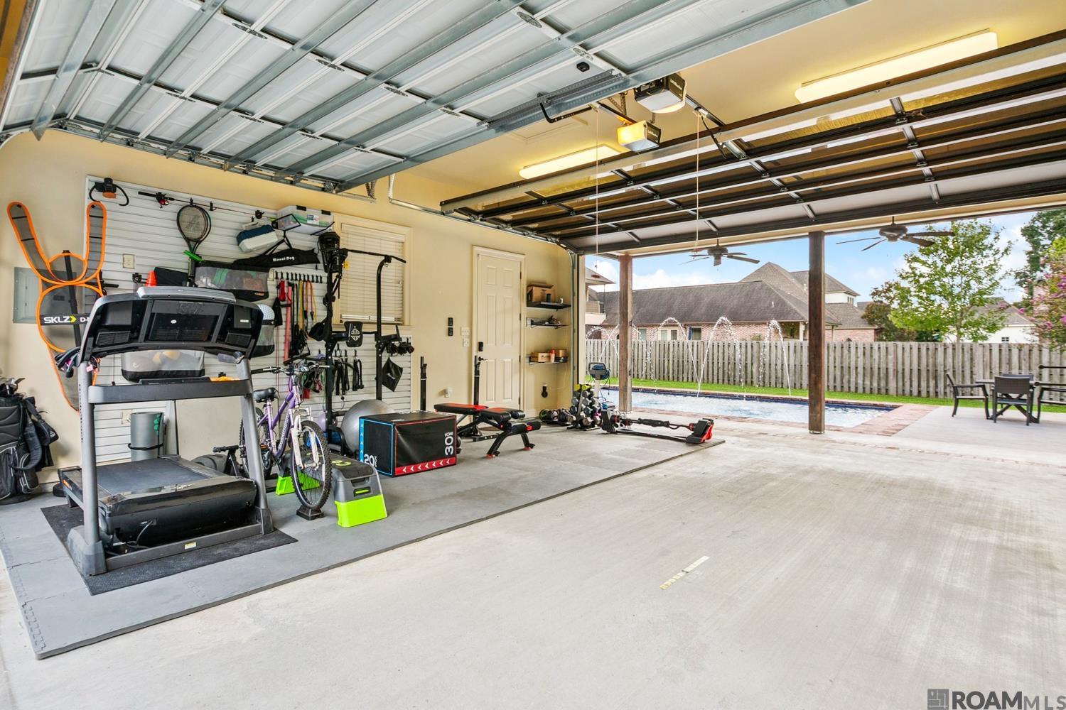 36213 Lasalle Pointe Dr