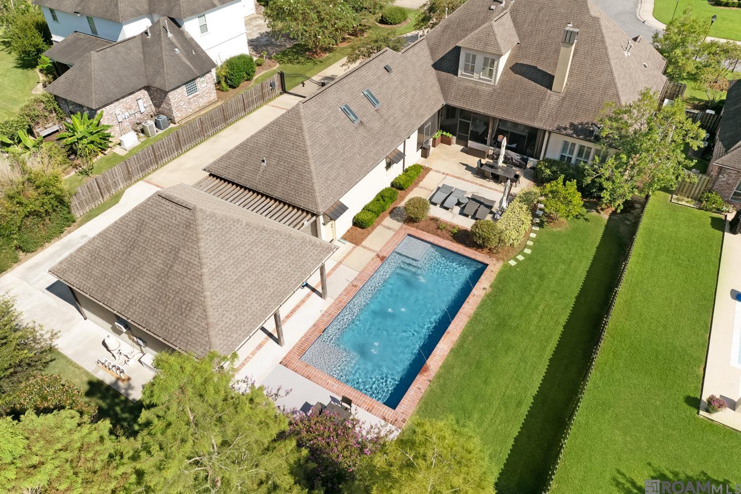 36213 Lasalle Pointe Dr