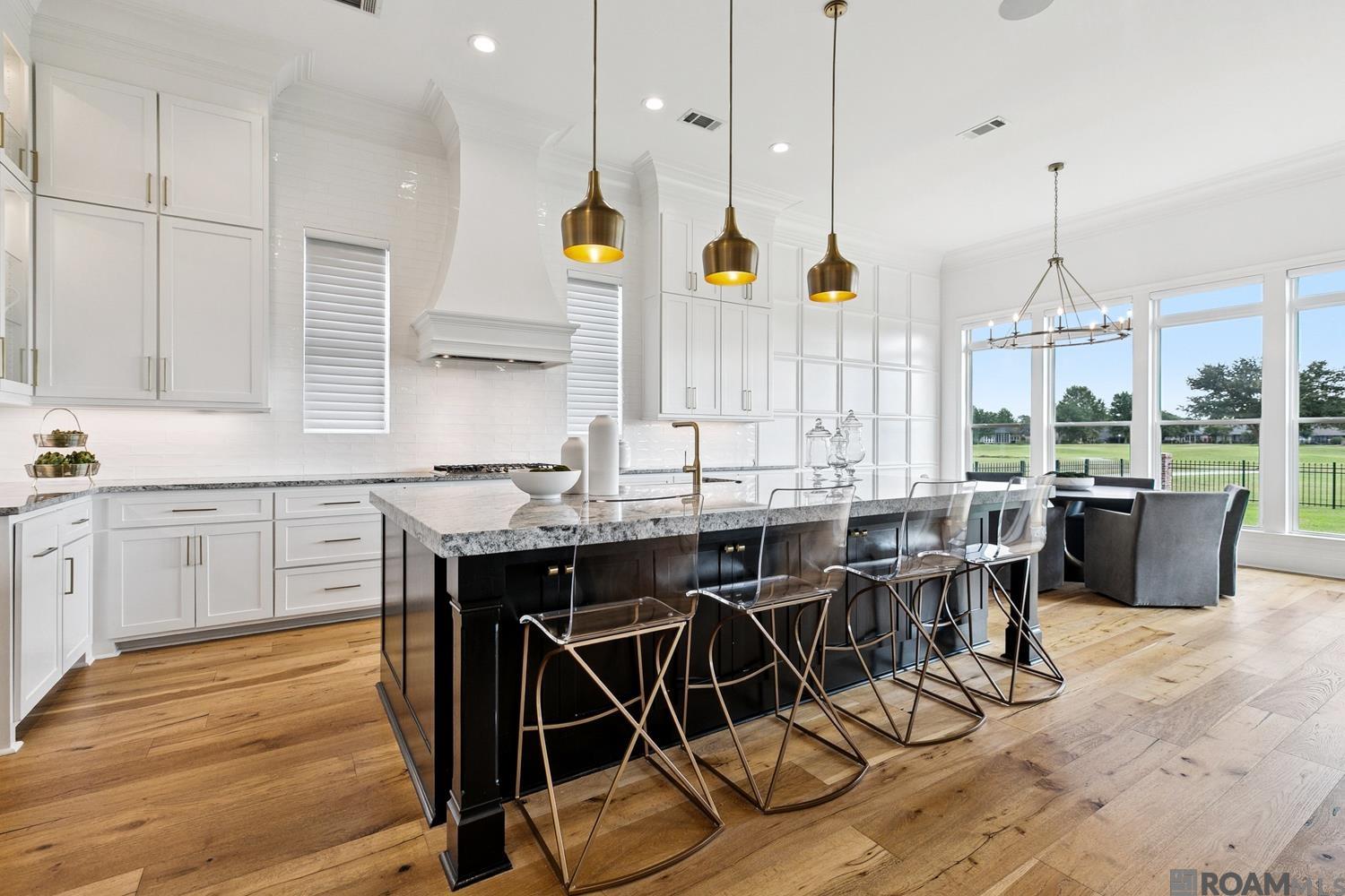6070 Royal Palms Drive