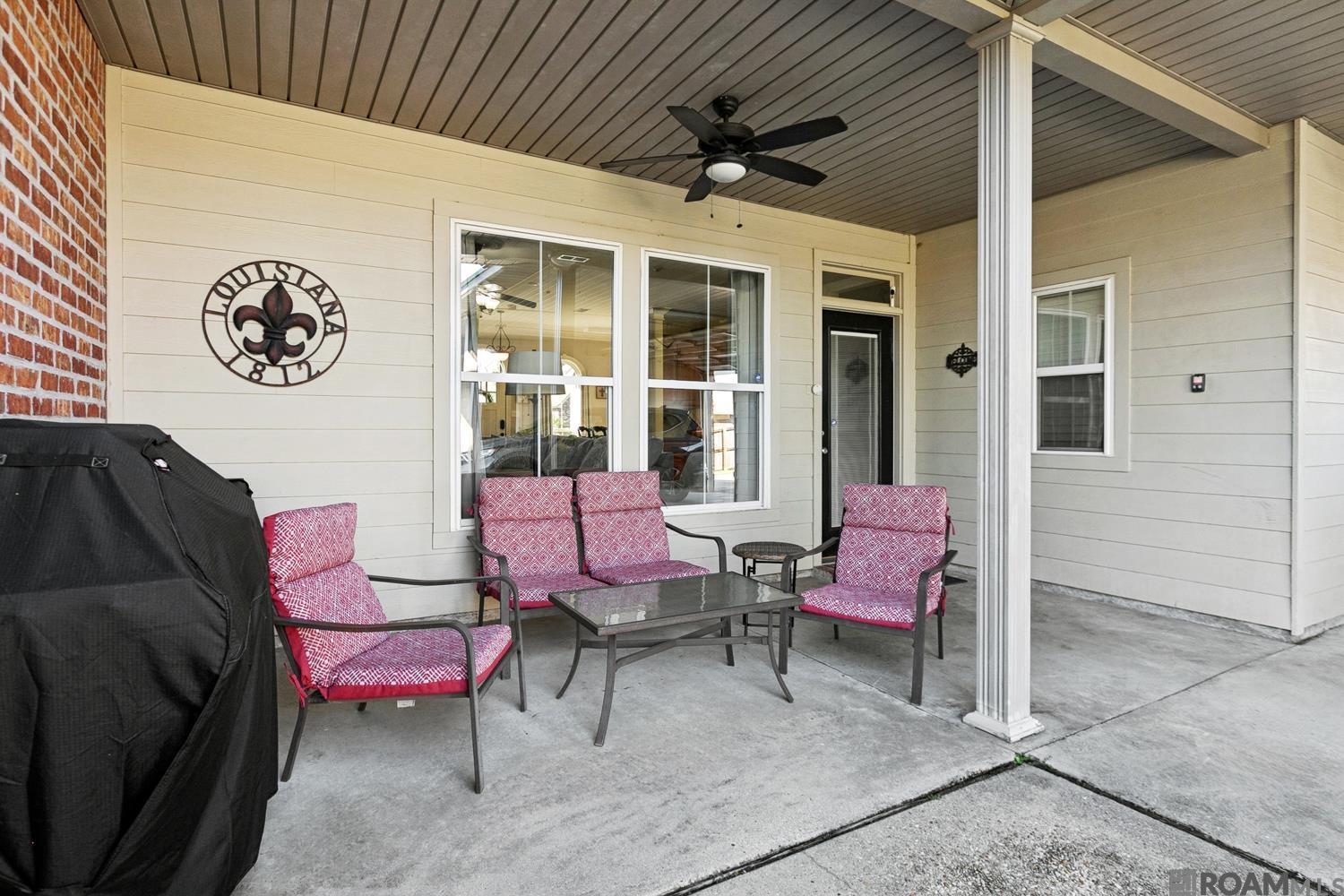 13102 Oak Knoll Dr